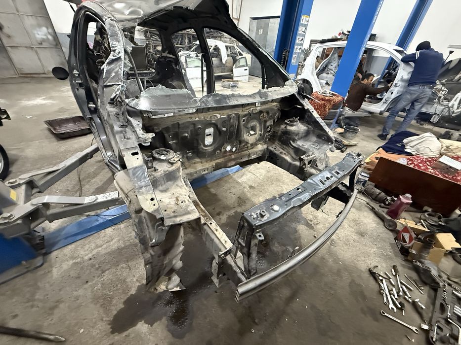 Продается спарк рама