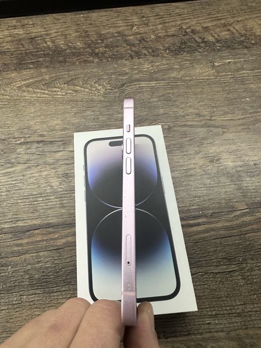 iphone 15 в перфектно състояние