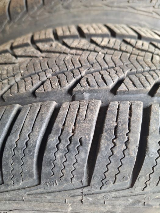 Зимни Гуми 195/65/15