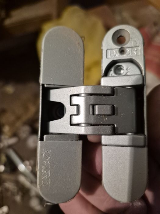 Кubica k6200 скрити панти за врати