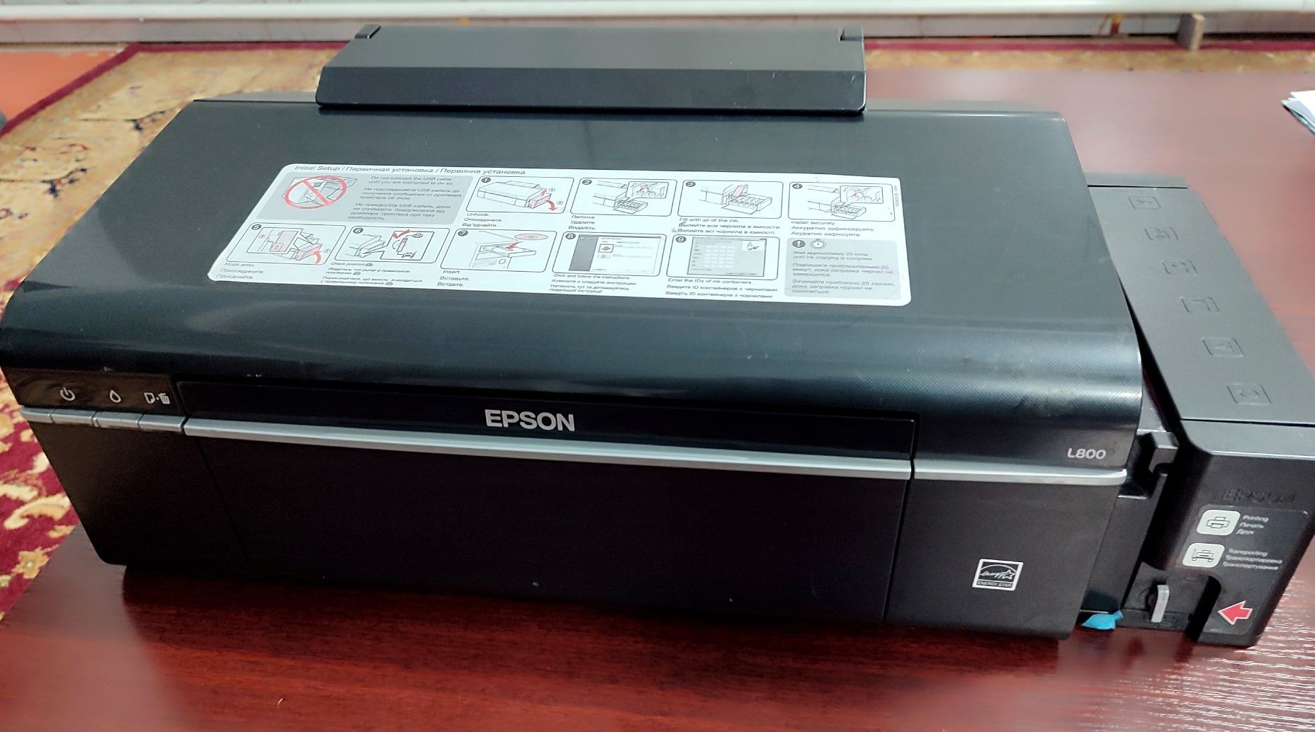 Принтер Epson L800 в идеальном состоянии.