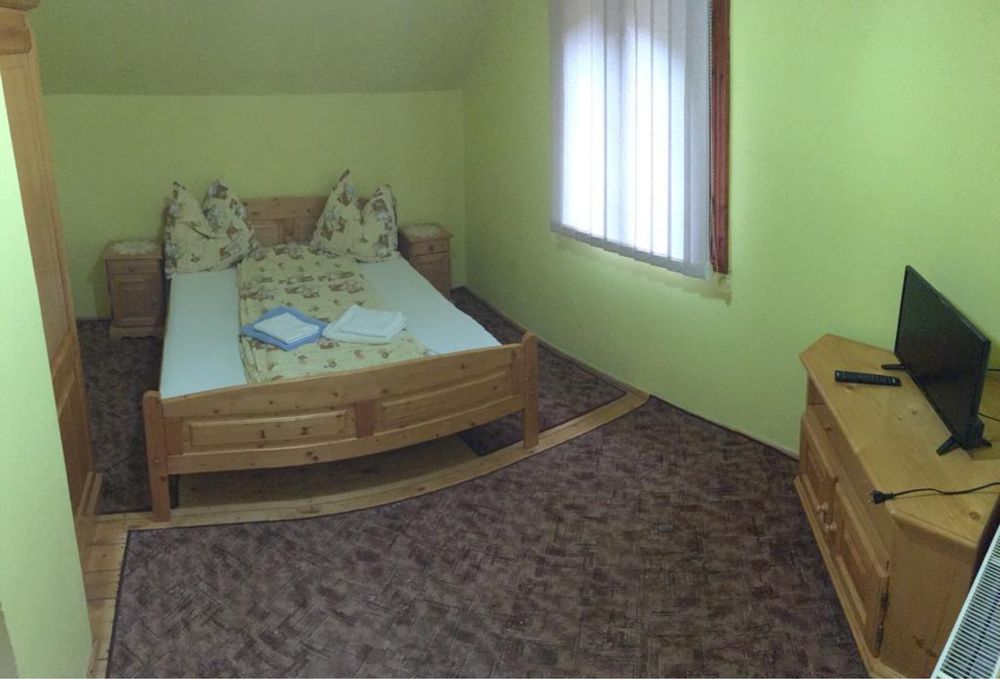 Inchiriez cabana de Revelion