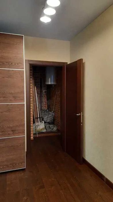 Дава се под наем Двустаен апартамент в София, Зона Б-18 - 65 кв.м за 433.5 € - Снимка #6