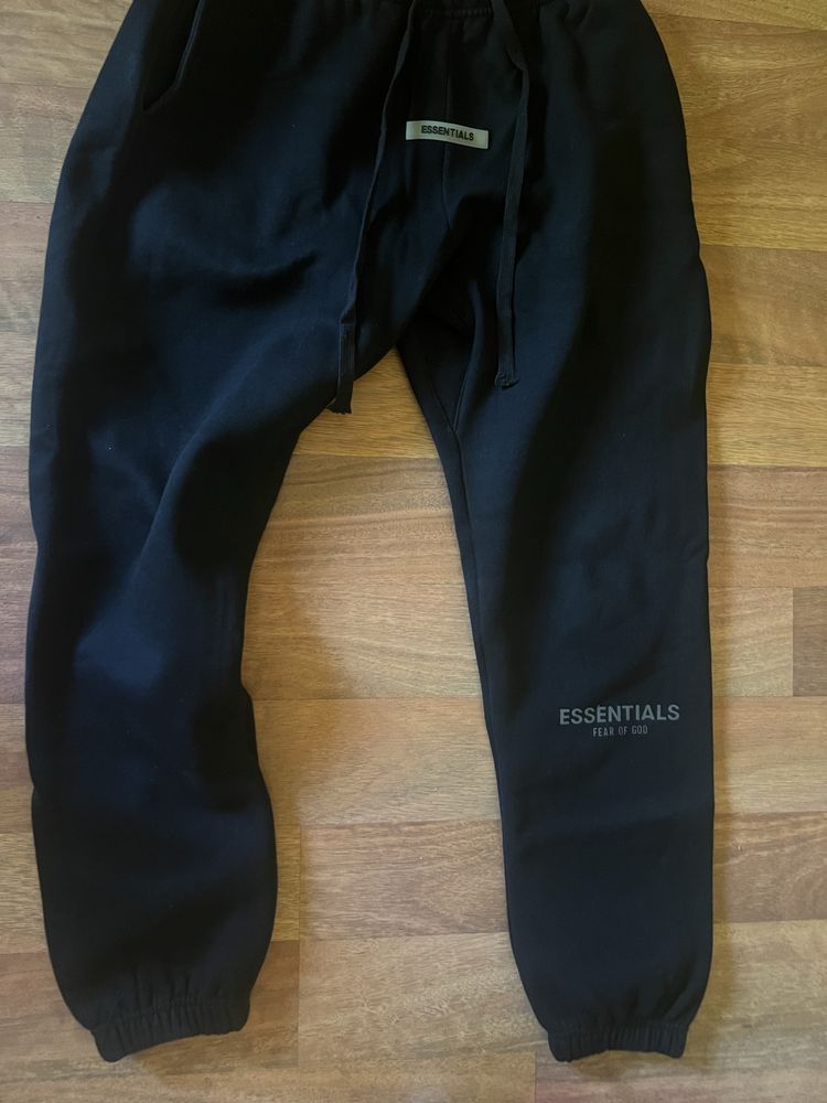 Essentials pants