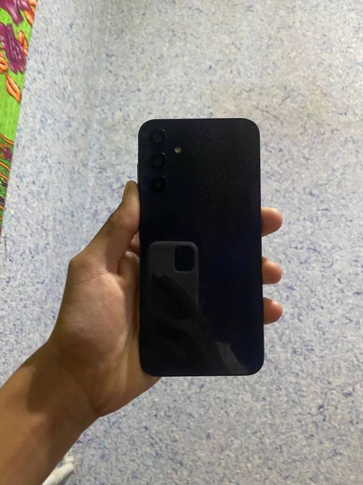 Samsung A15 holati zoʻr