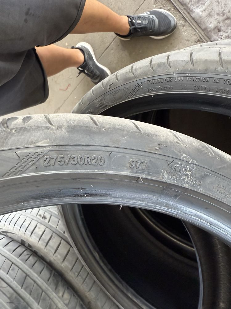RFT. Летен спорт пакет GOODYEAR 275/30/20 и 245/35/20 ДОТ 24