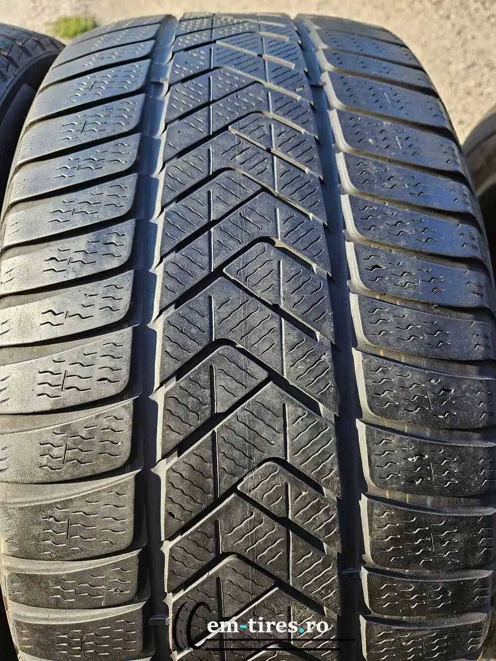 SET 2 Anvelope Iarna 265/40 R20 PIRELLI Sottozero 3 104V