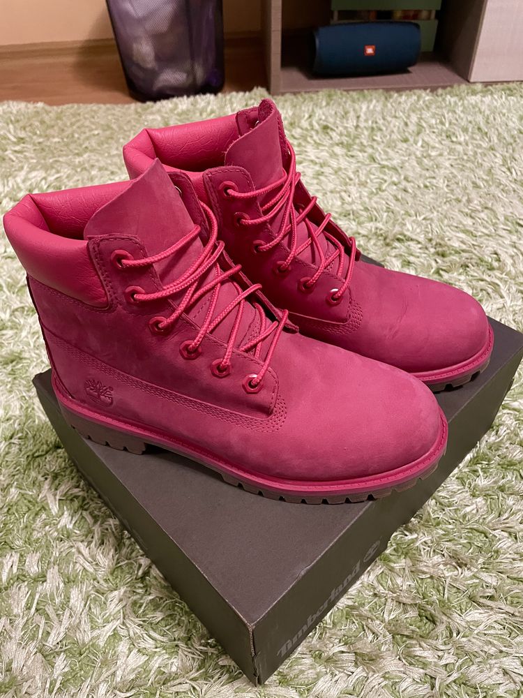Розови дамски боти Timberland