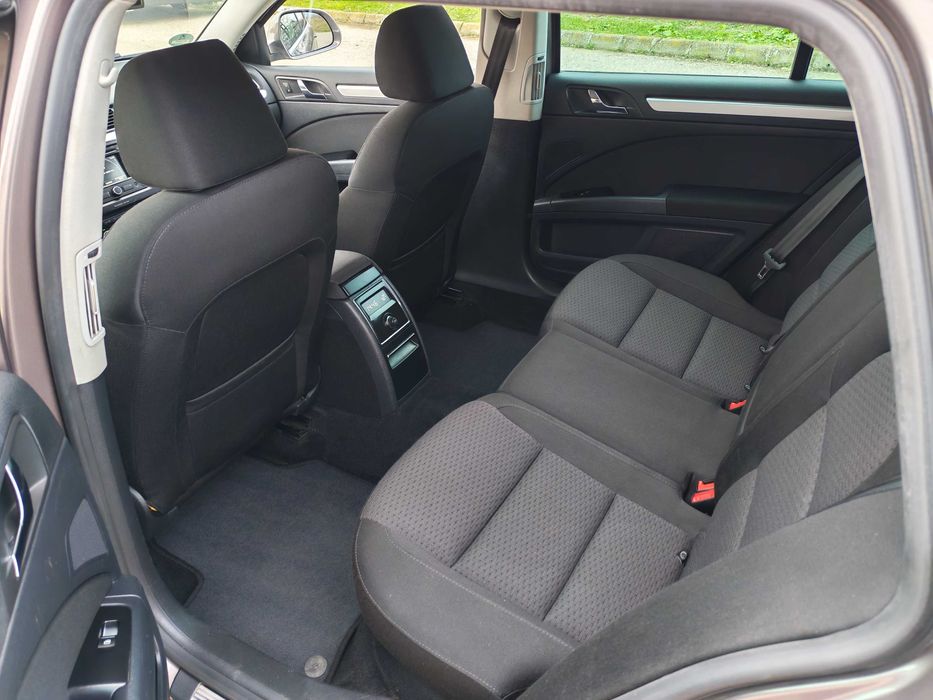 Skoda Superb 2.0 TDI, 140 CP, Climatronic, Navi, Euro 5, Germania