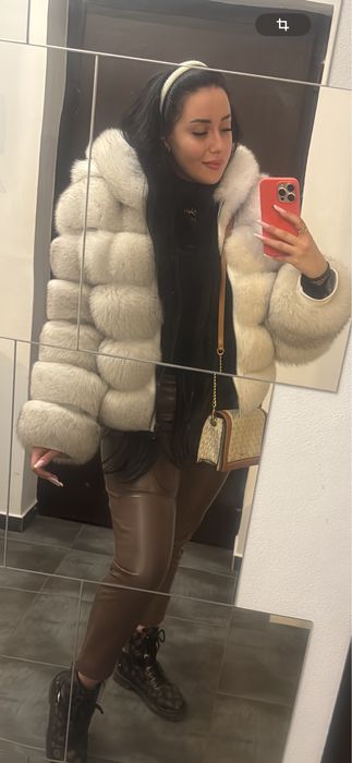 Haina de blană naturală de vulpe