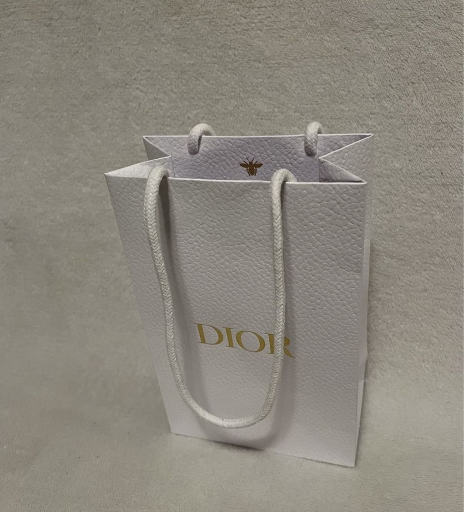 НОВ козметичен несесер клъч  pouch ДИОР DIOR