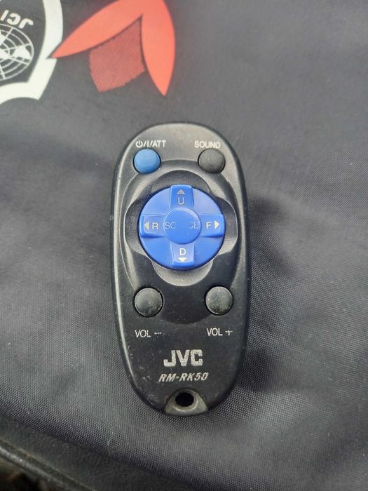 CD JVC с usb и дист. За части