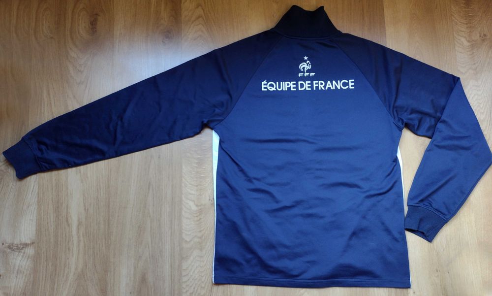 France - мъжко футболно горнище, анцуг на Франция.