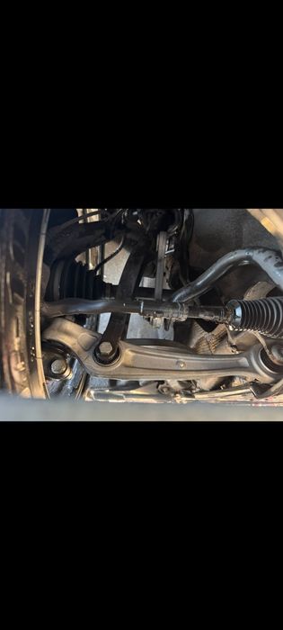 AUDI A4Motorizare 2.0 Diesel 143  
Încalzire auxi