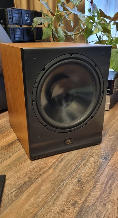 Subwoofer act8v Acoustic Research