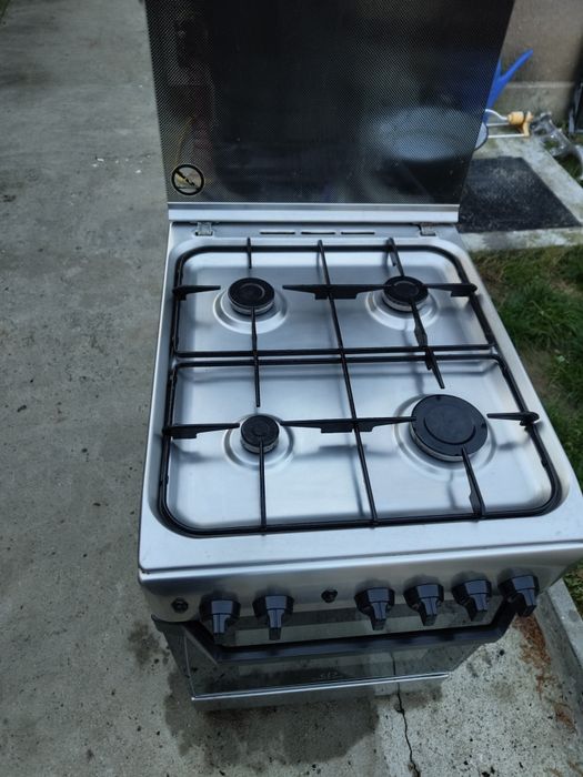 Vand aragaz indesit!