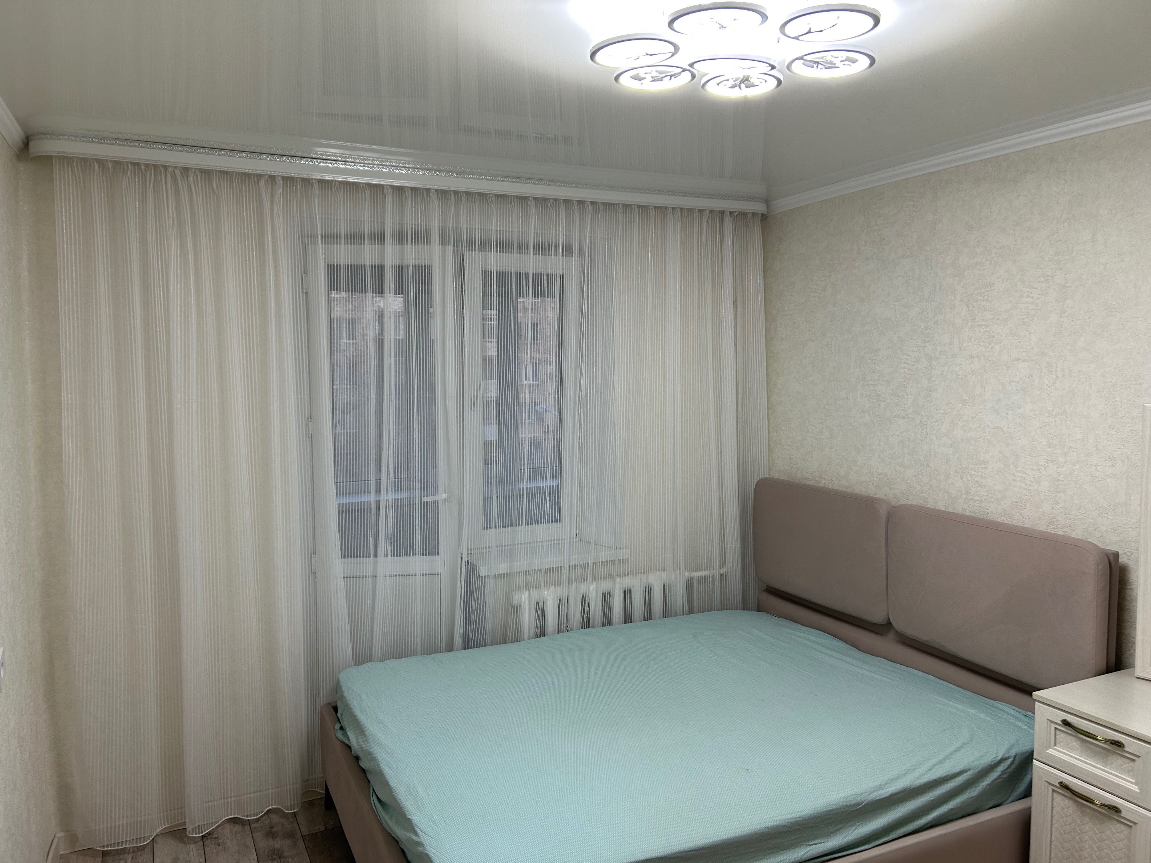 Продам двуспальную кровать