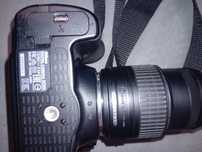 Nikon D3300 cu încarcator și geanta