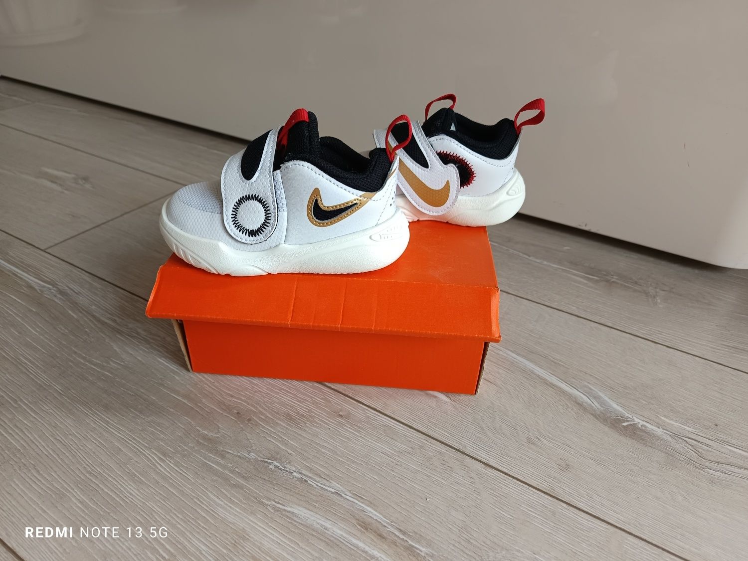 Маратонки Nike 23.5