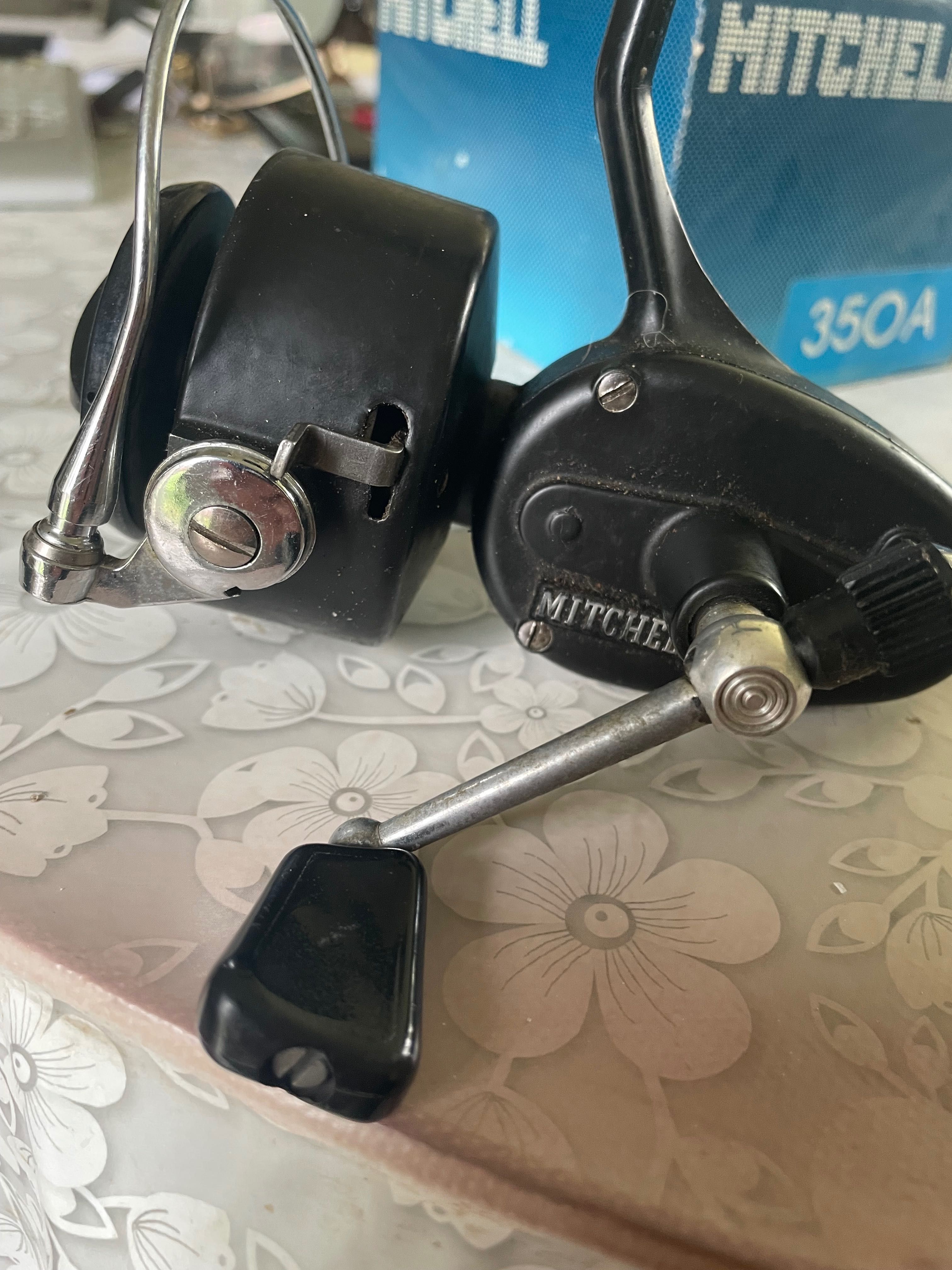 Продавам Mitchel/Митчел