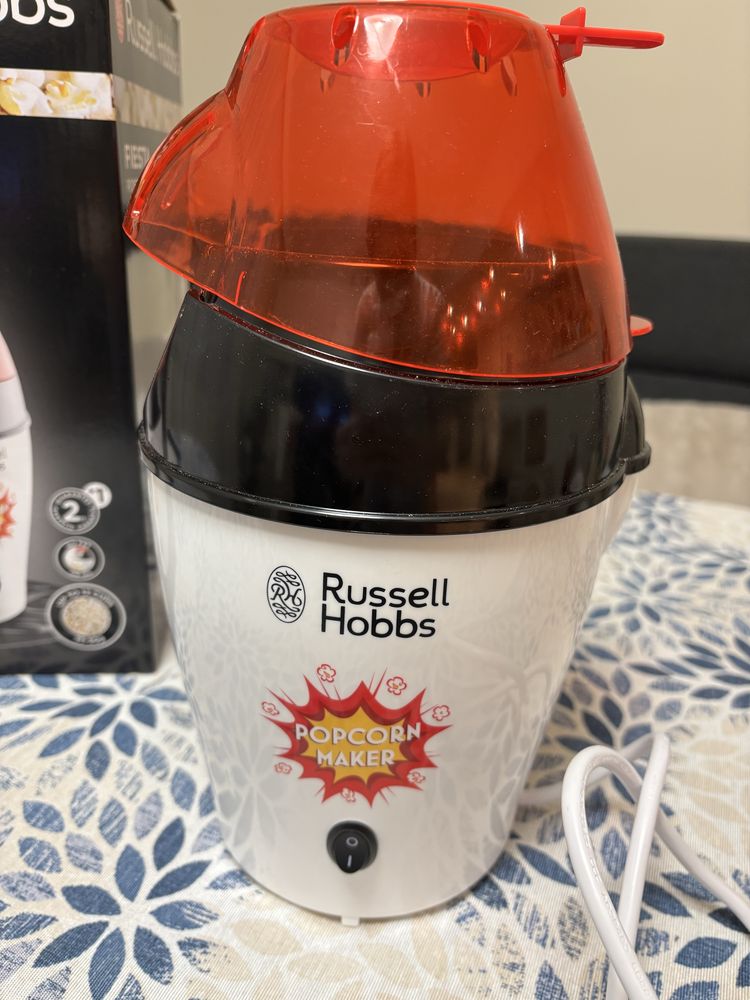 Уред за пуканки Russell Hobbs