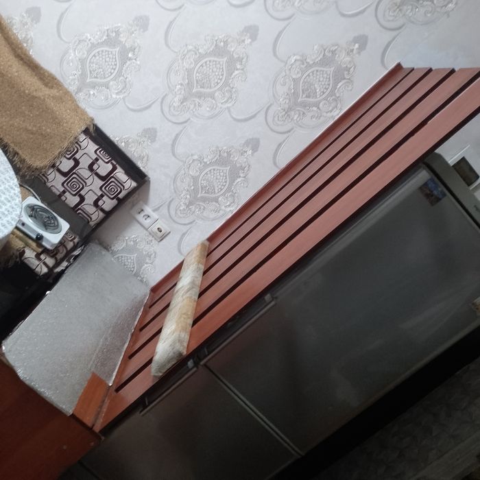 Продам прихожую из двух частей.7000