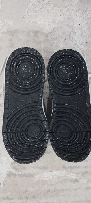 Nike court bourght 38.5