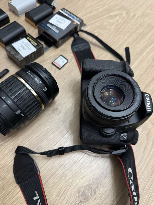 Aparat foto cu accesorii