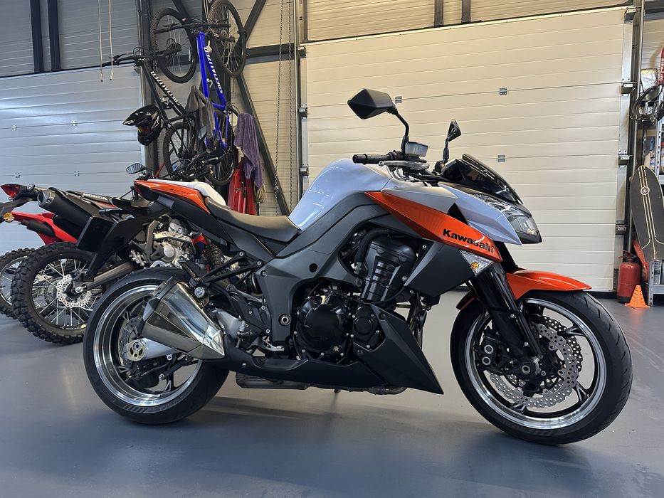 Kawasaki z1000 2010