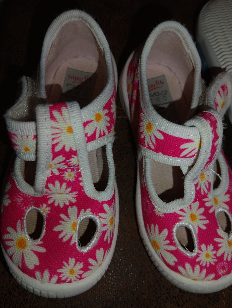 Детски обувчици за момиченце