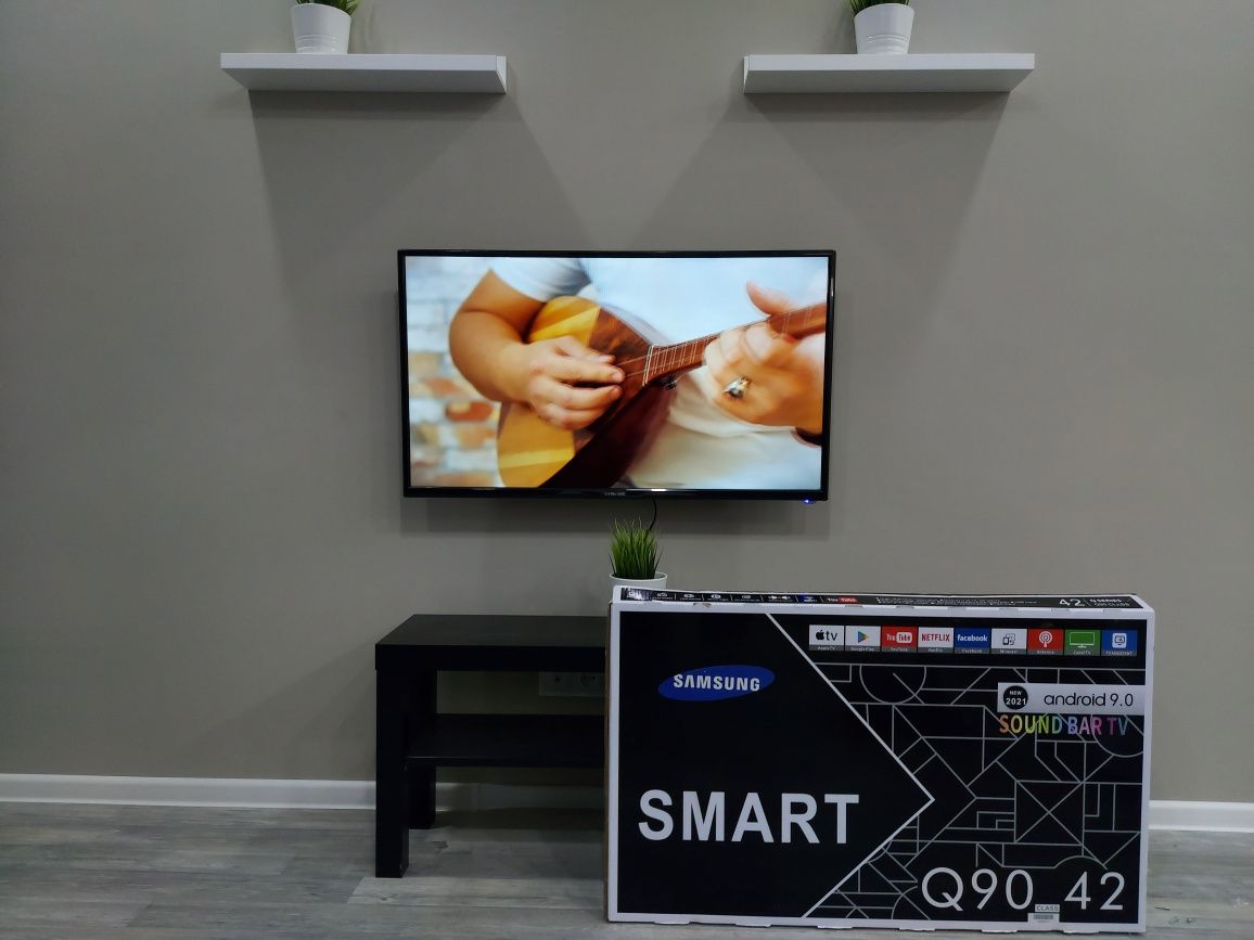 Телевизор 109 см SAMSUNG Smart tv +400 канал в подарок