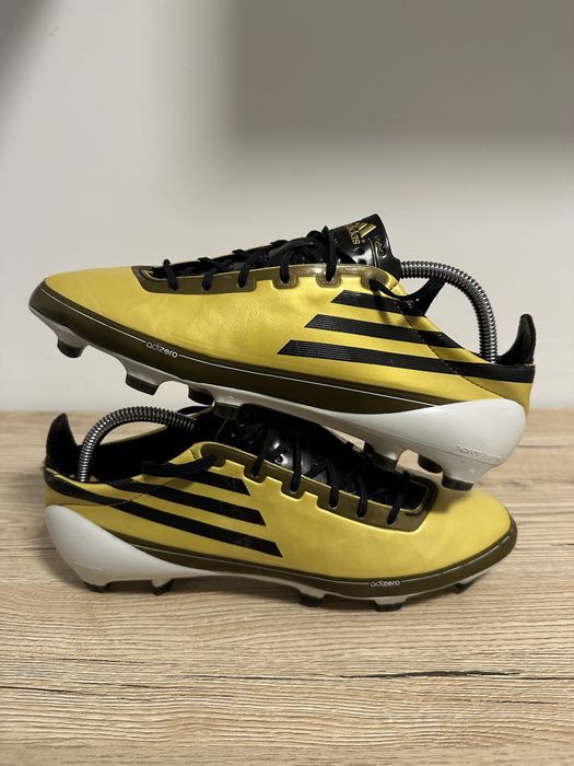 Ghete de fotbal Adidas F50 adizero