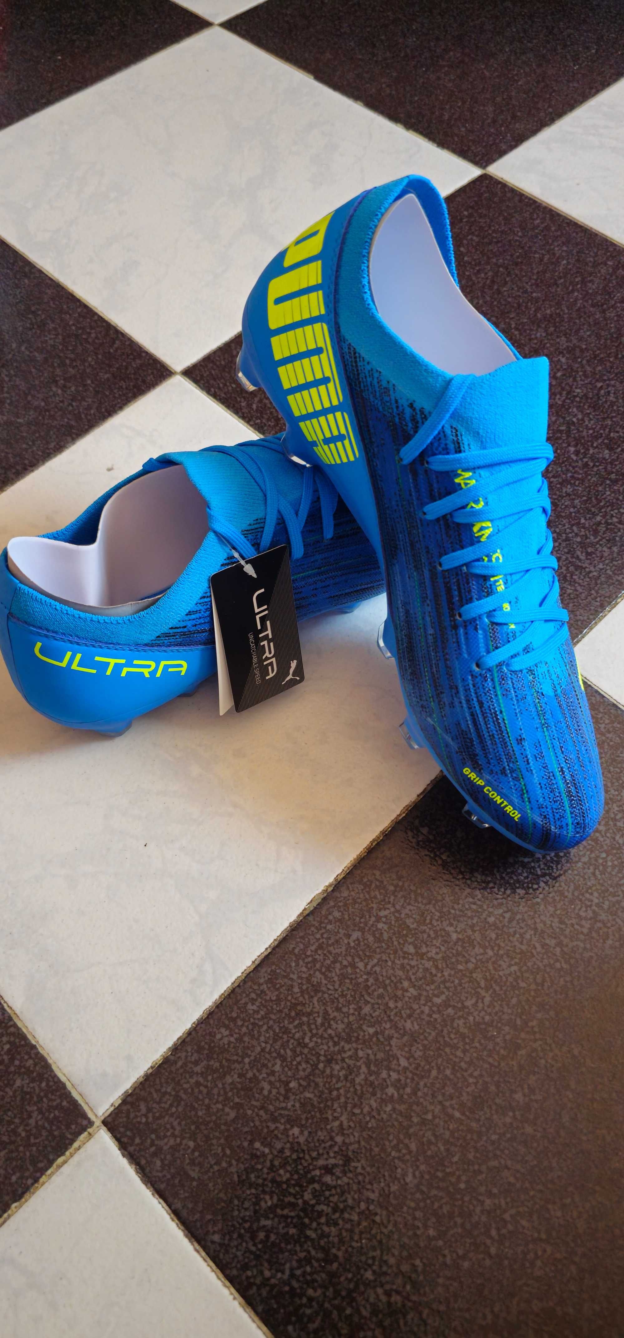Ghete fotbal puma ultra