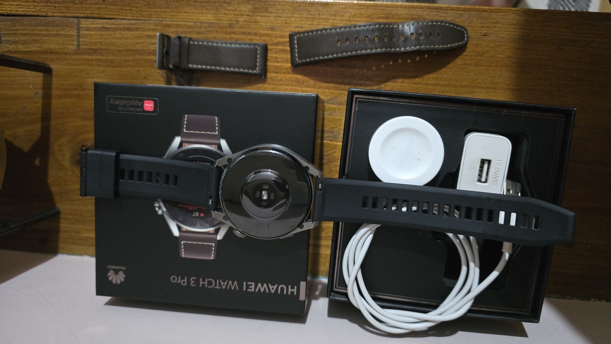 Huawei Gt 3 Pro.
