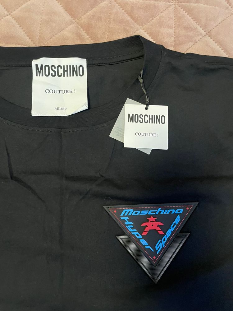 Tricou Moschino original XL nou