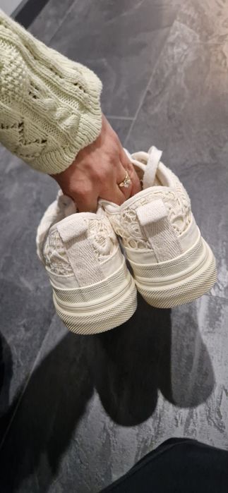 Кецове от дантела 35 номер