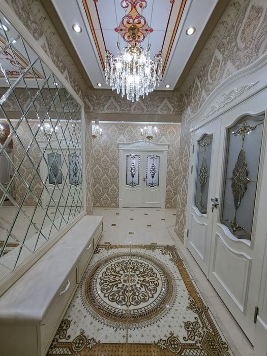 4 xonali lux kvartira sotiladi