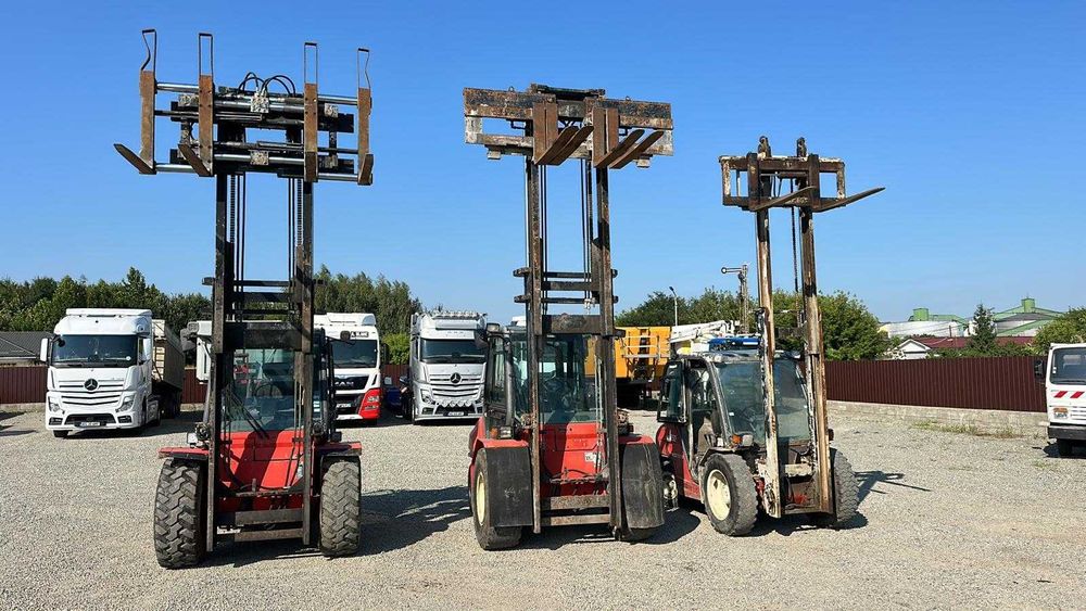 Stivuitor Manitou MSI 50 2 buc MSI 30 1 buc (pt teren accidentat)