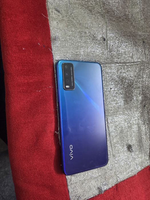 Vivo Y12s.  32gb