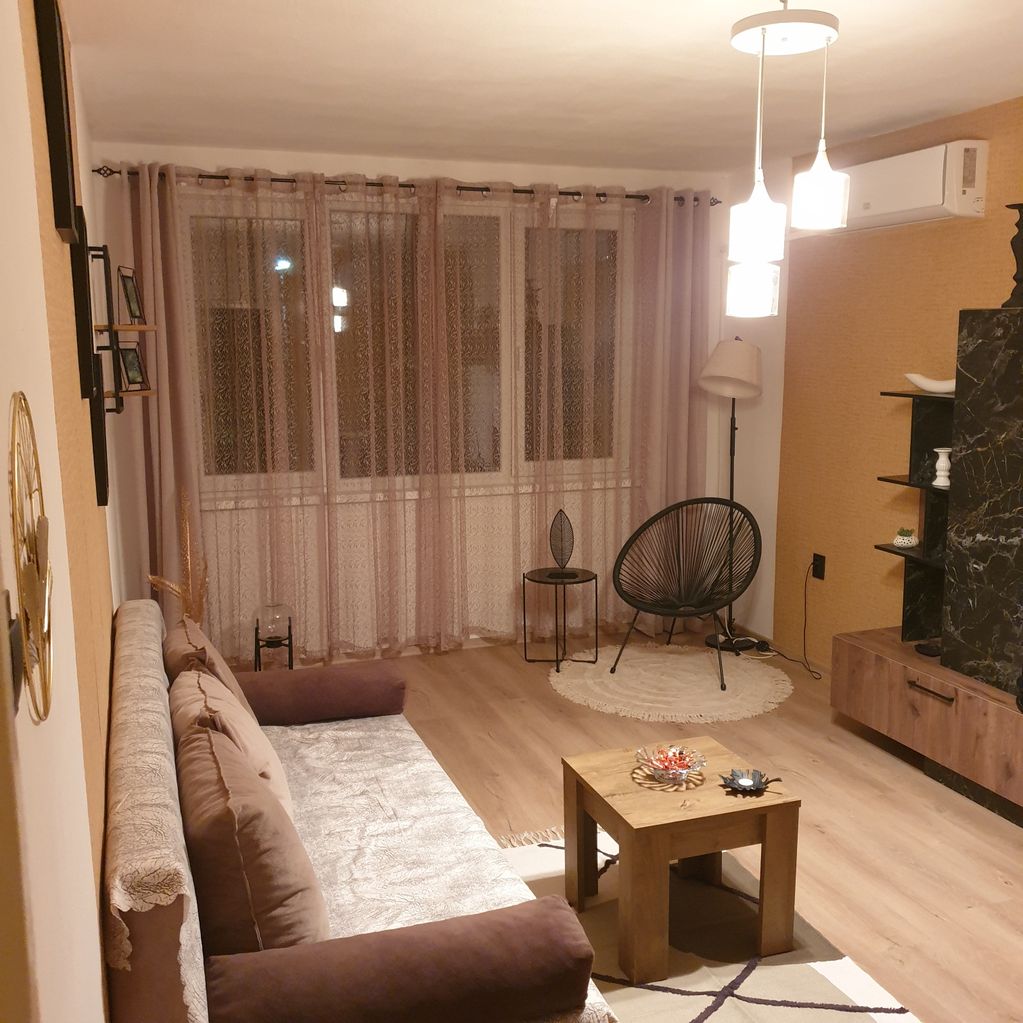 Дава се под наем Двустаен апартамент в Пловдив, Централна гара - 70 кв.м за 408 € - Снимка #11