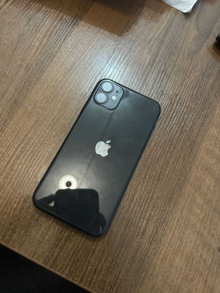 Продам Iphone 11