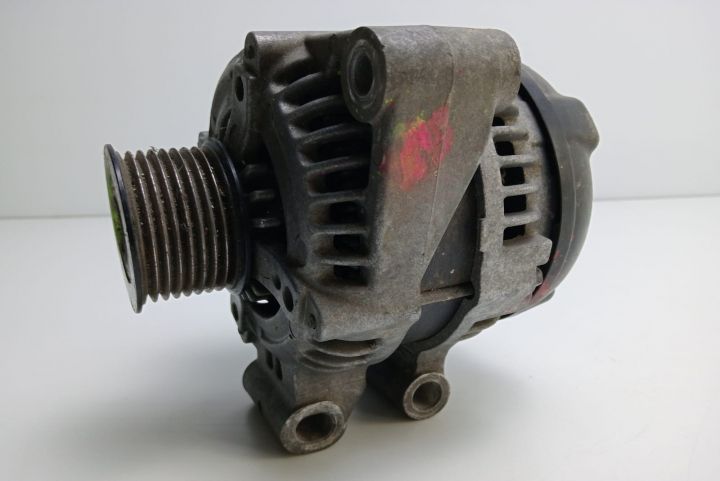 Alternator  2.7 d 104210-3711 Land Rover Range Rover Sport prima gene