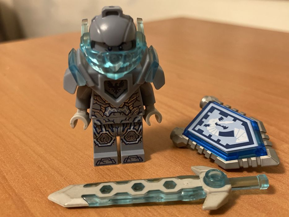 Minifigurina Lego Stone Clay nex106 ca noua