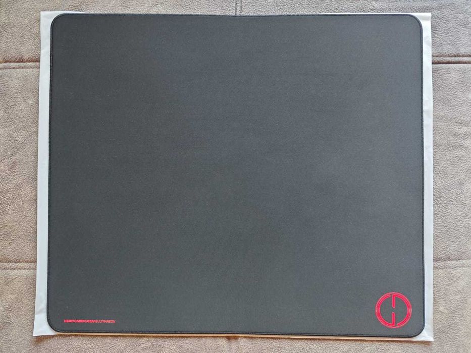 Продам новый, игровой коврик Ultraneon от Meow Gaming Gear
