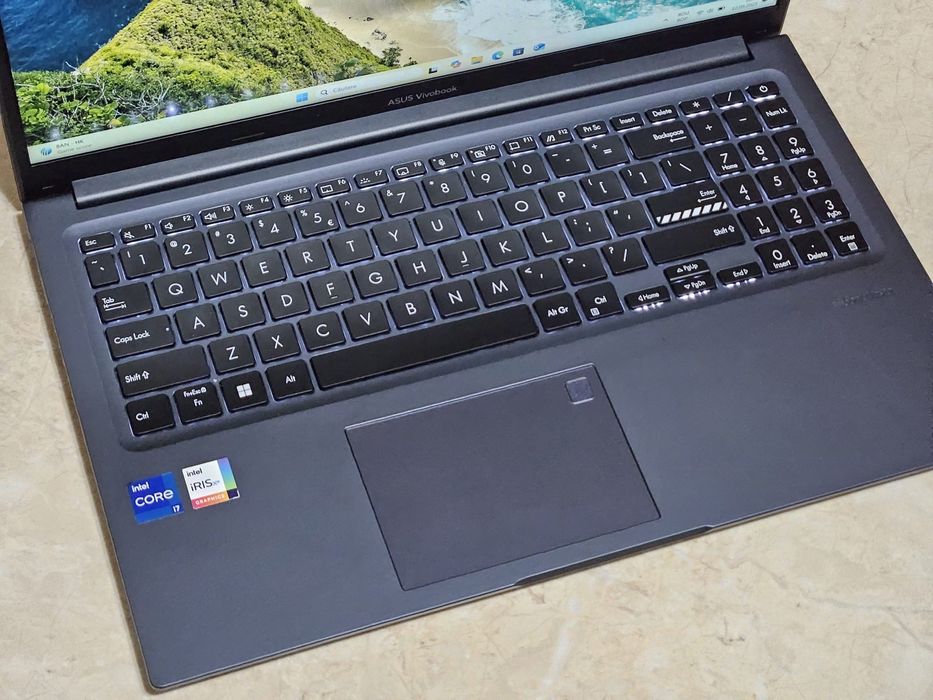 Laptop Asus Vivobook 15 i7 12th 16 gb ram garantie