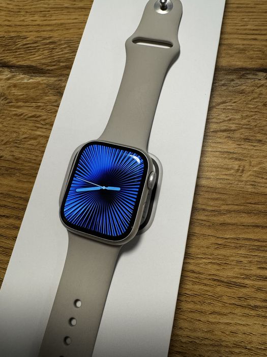 Apple Watch series 7, 41mm cutie completa