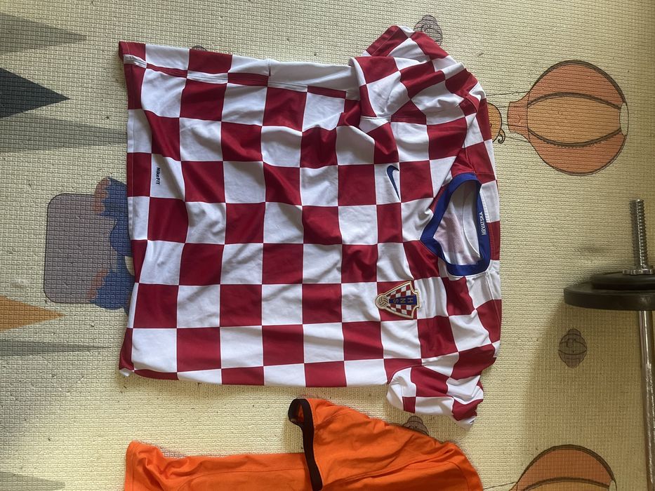 Футболни тениски