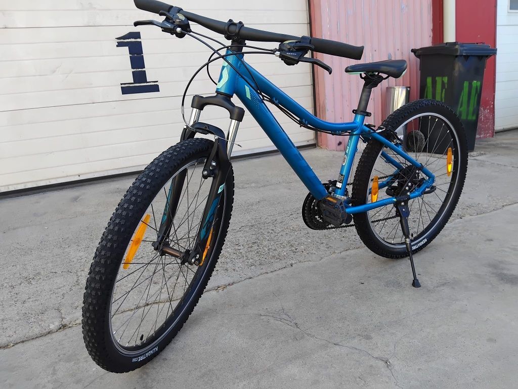 Vând bicicleta Scott din aluminiu