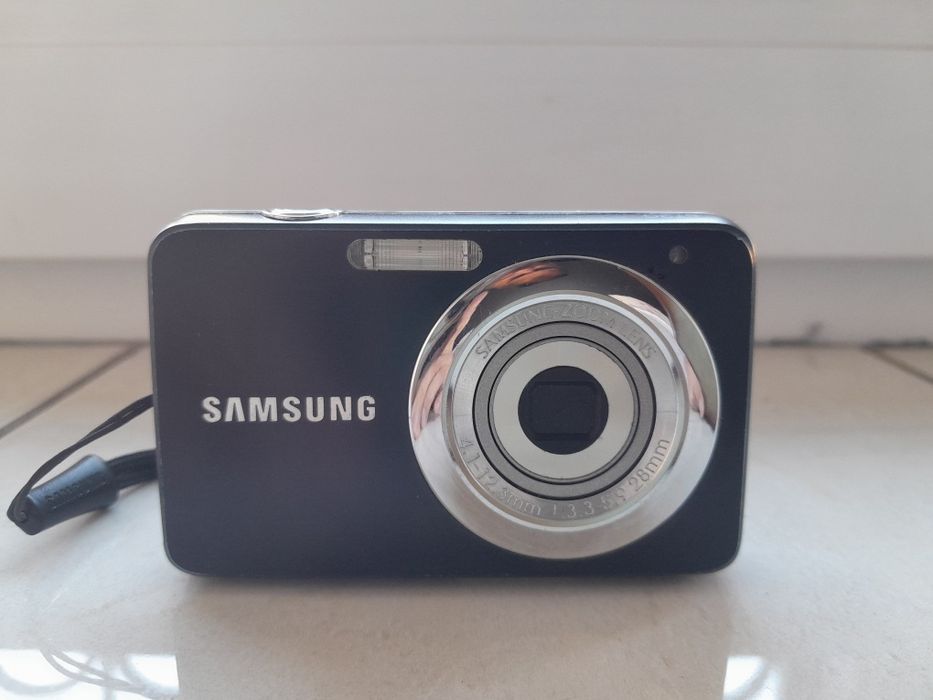 Aparat foto digital Samsung ST 30