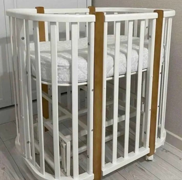 Кроватка детская